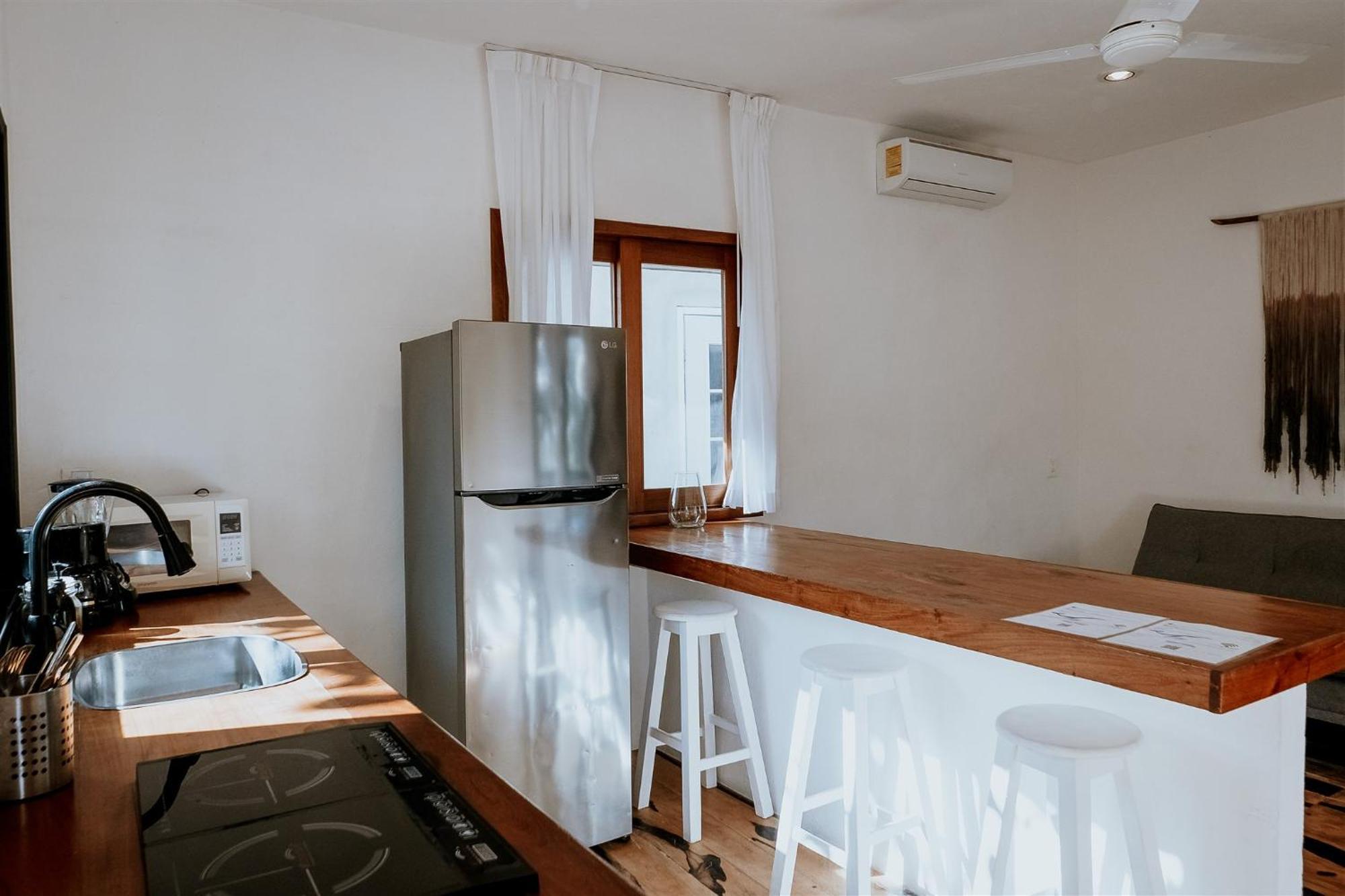 Apartments & Suites Madre Holbox Self-Check In Exterior photo